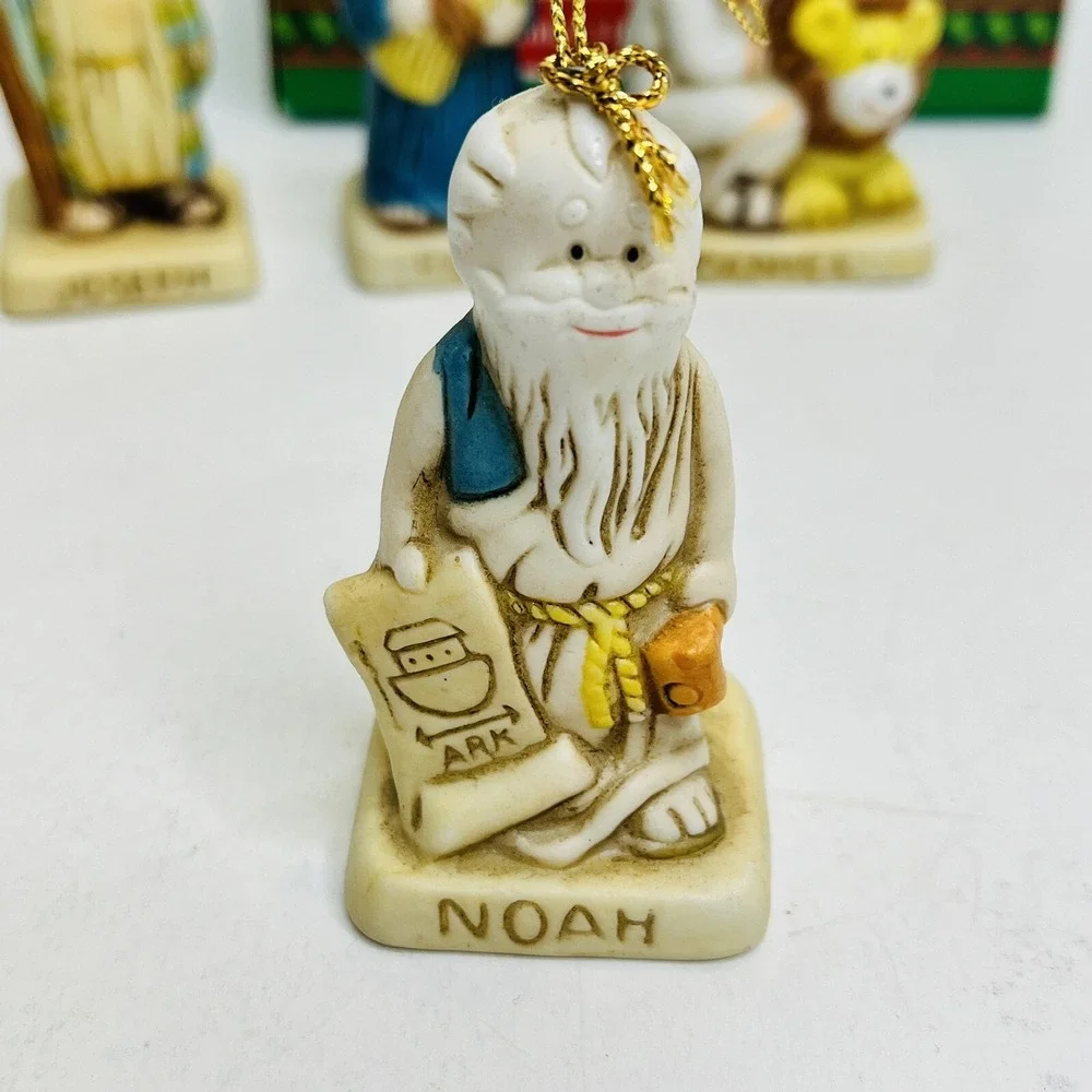 House‎ Of Lloyd Bible Story Ornaments Vtg 1991 Christmas Around The World w/ Box